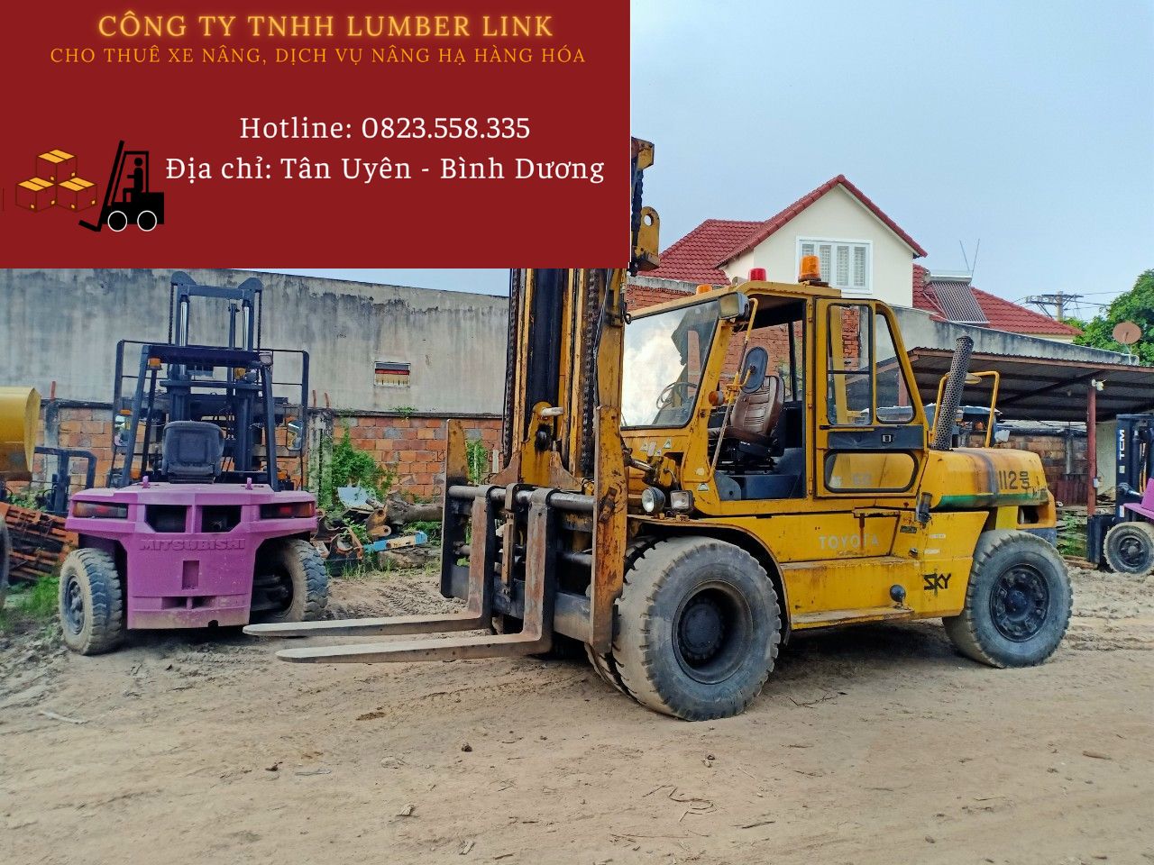 xe-nang-rut-hang-container-tai-kcn-vsip-binh-duong